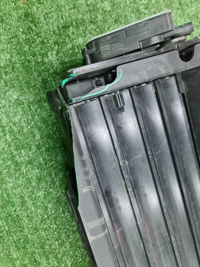 Воздуховод радиатора Lixiang L7 (2022-н.в.)