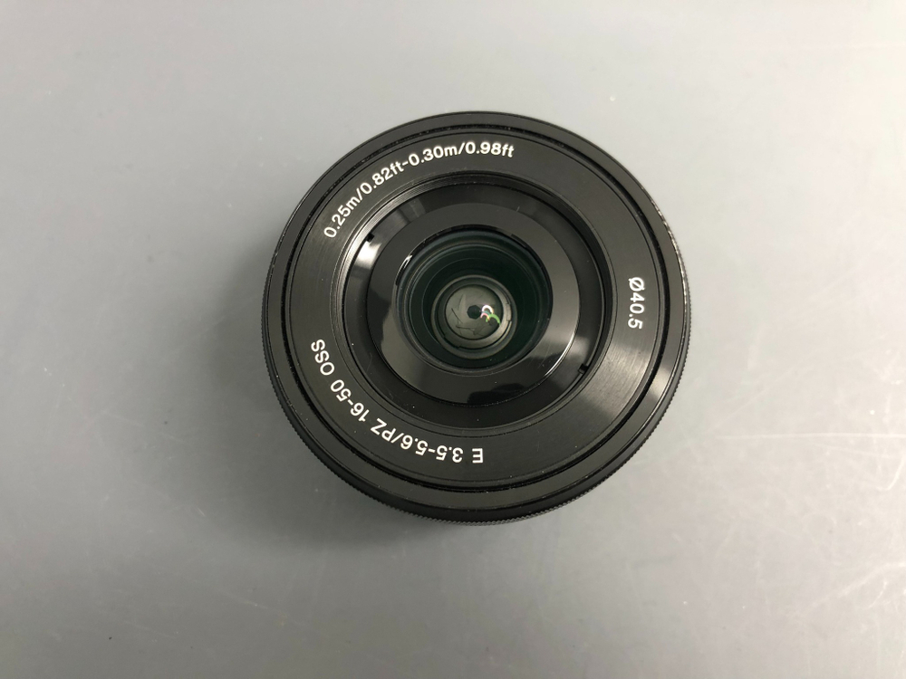 Sony 16-50mm 3.5-5.6 PZ OSS