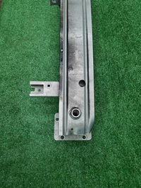 Усилитель передний Hongqi HS5 (2019-н.в.)