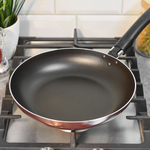 Сковорода 24см "ScovO EXPERT" б/кр