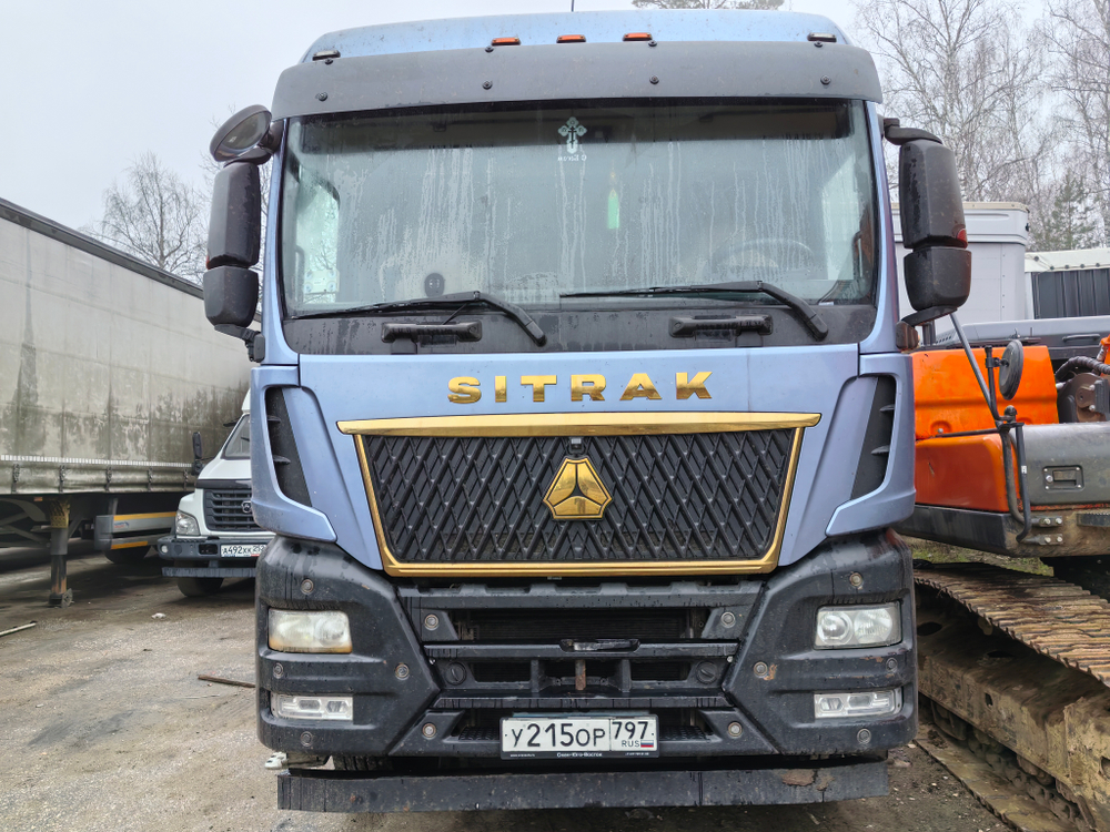 SITRAK C7H 6x4 Седельный тягач ZZ4256V364HE (Дизельный, 12,4 л, 540 л.с., АТ)