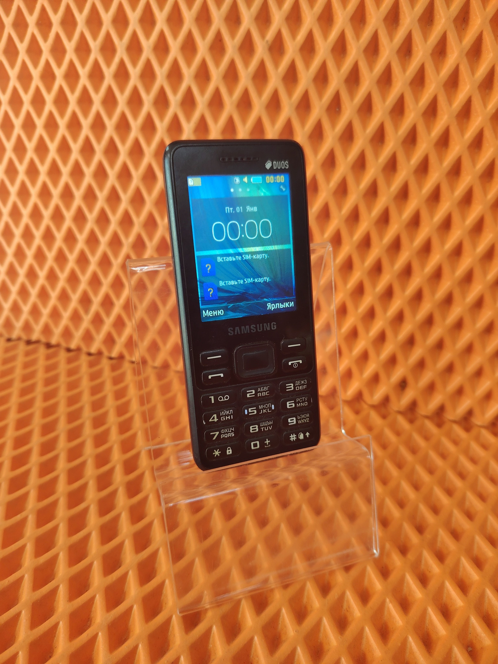 Мобильный телефон Samsung SM-B350E