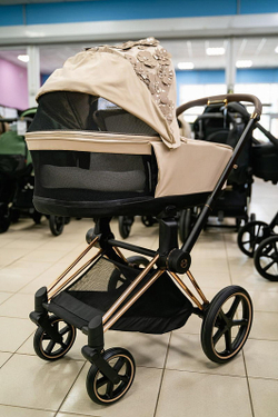 Коляска для новорожденных Cybex Priam IV Rosegold Simply Flowers Beige (Nude Beige)