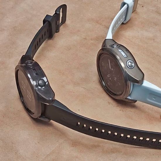 Чехол для Garmin Fenix 7S / 7S Pro / Epix Pro 42мм (черный)