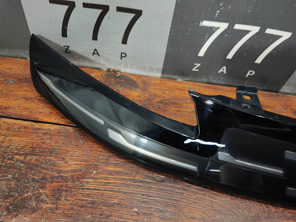 Накладка решетки радиатора Changan CS55PLUS Б/У Оригинал S203F2805010100AA