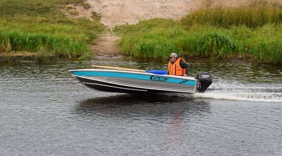 Алюминиевая лодка NewStyle-390 easy