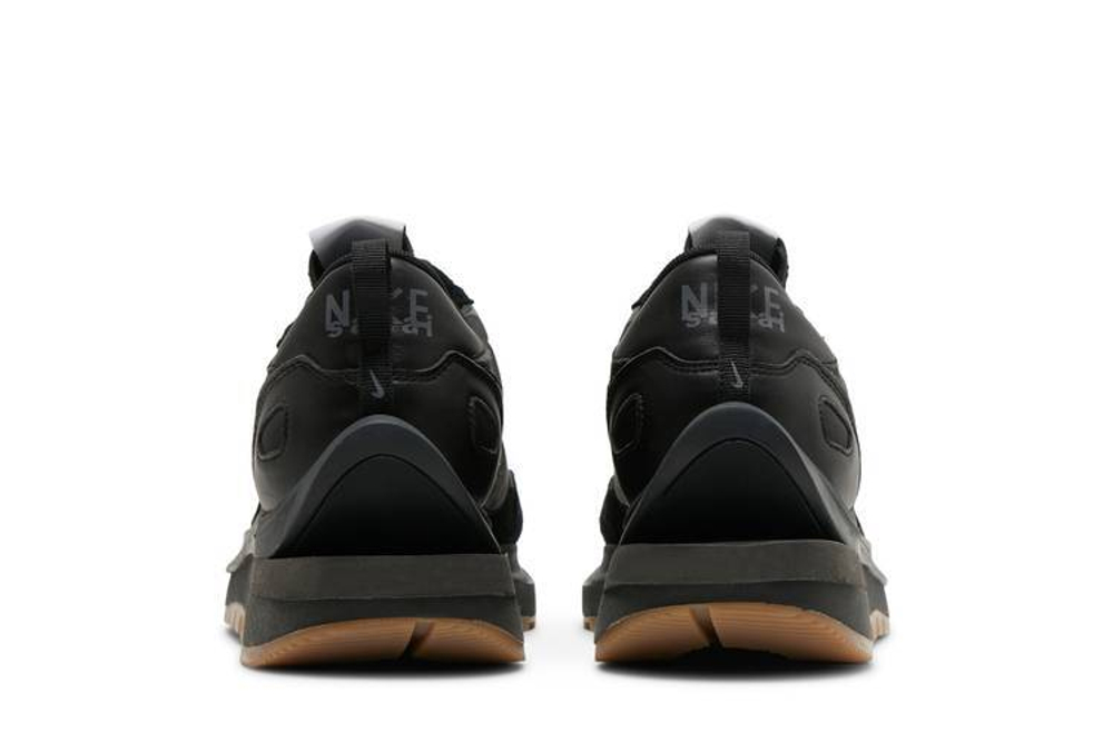 Кроссовки Sacai X Nike Vaporwaffle Black And Gum