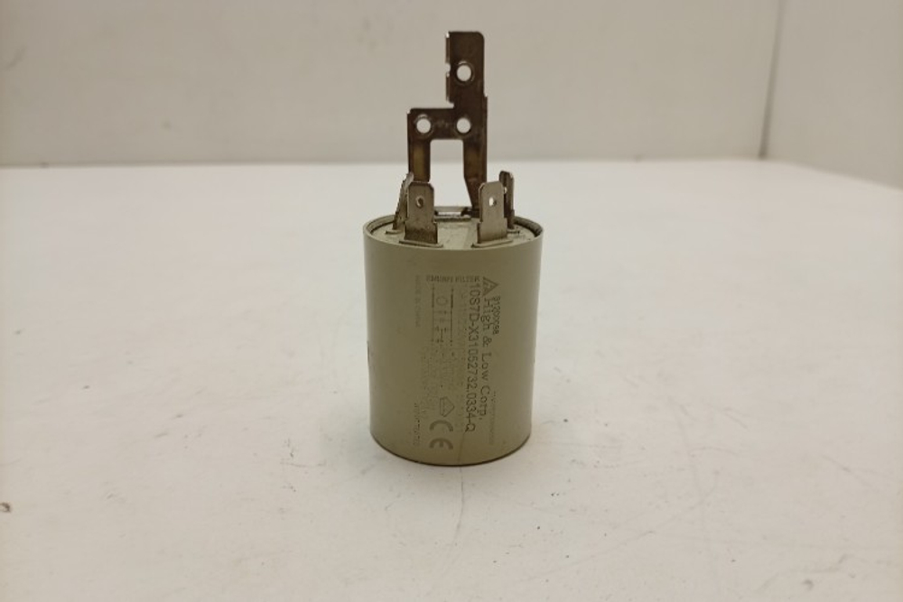 AQUA100F кт154 Сетевой фильтр для стиральной машины Candy 91200098 б/у