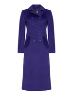 Двубортное приталенное пальто с английским воротником