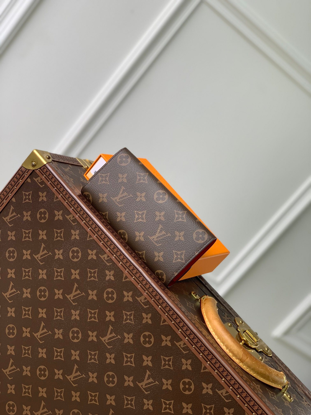 Louis Vuitton Emilie Wallet