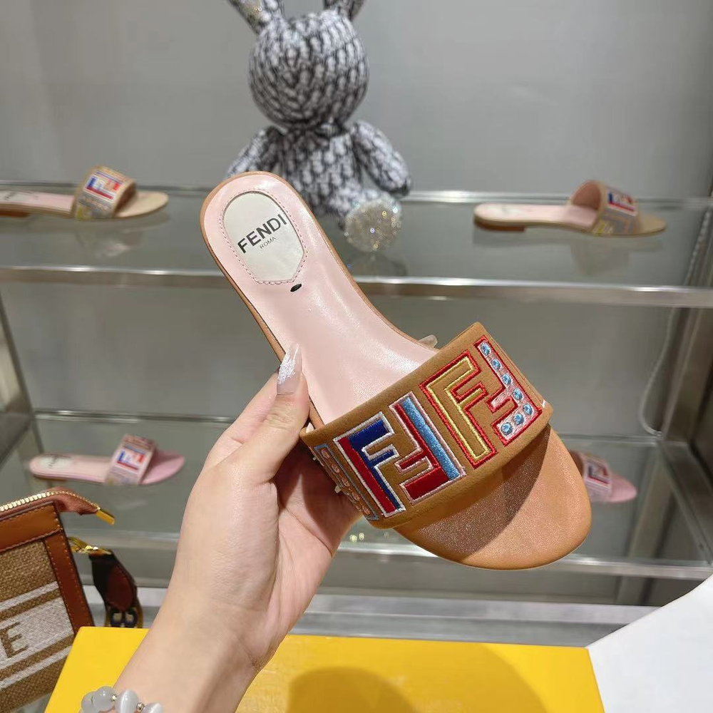 Fendi Signature Slides