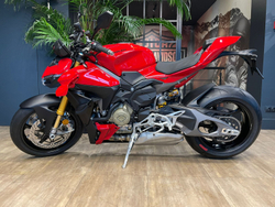 Ducati Streetfighter V4, 2025