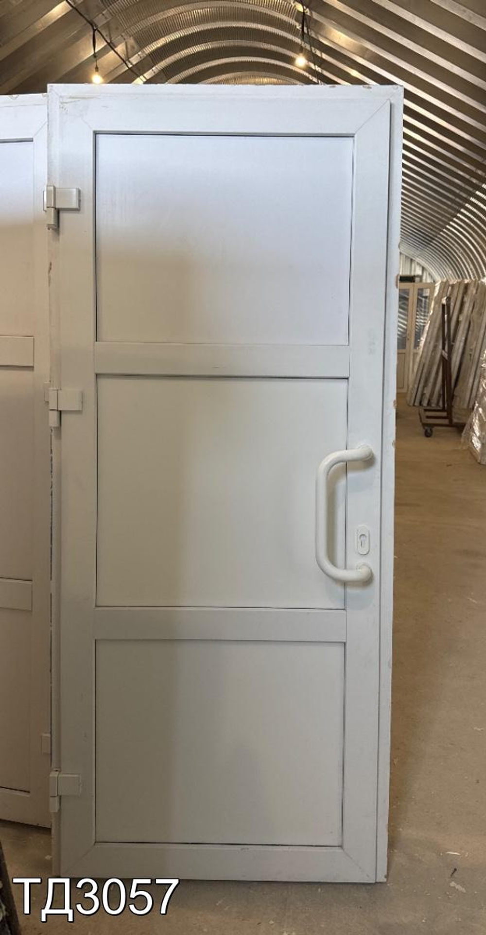 Дверь пластиковая входная Б/У 2040(в) x 890(ш)