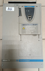 S.E. ATV71HD22N4 б/у