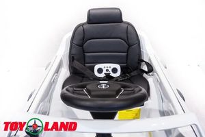Детский электромобиль Toyland Mercedes-Benz GLA белый фото №9