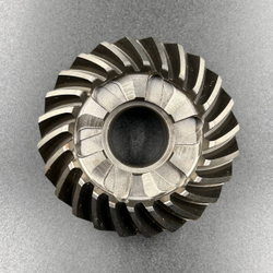 Шестерня заднего хода Yamaha 55 (697-45570-00) (Osaka)