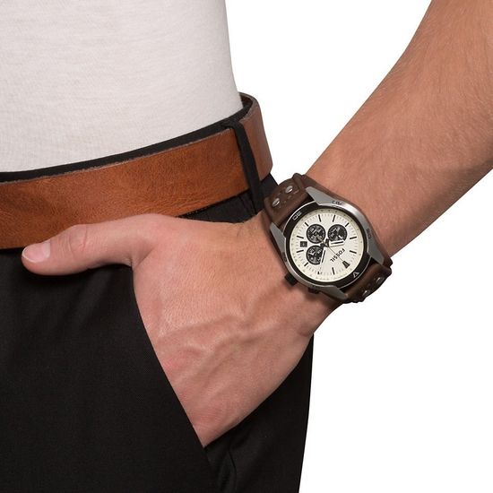 Наручные часы Fossil CH2890