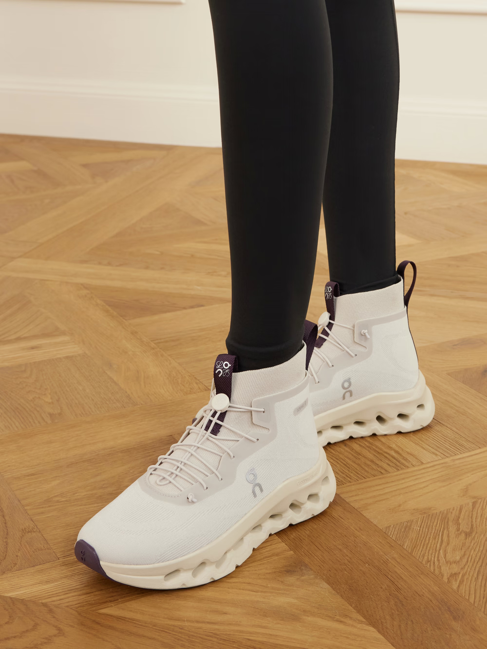 Кроссовки On x LOEWE - White