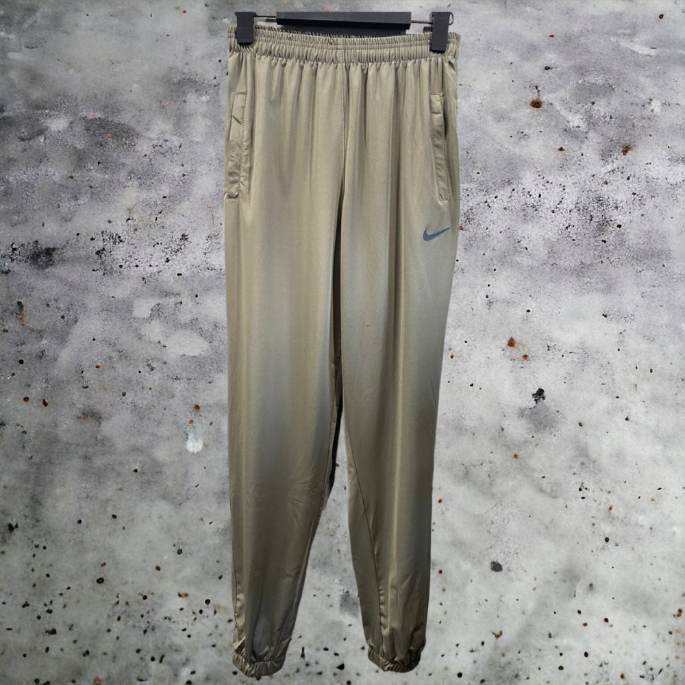 Штаны Nike #1 • Темно-зеленый