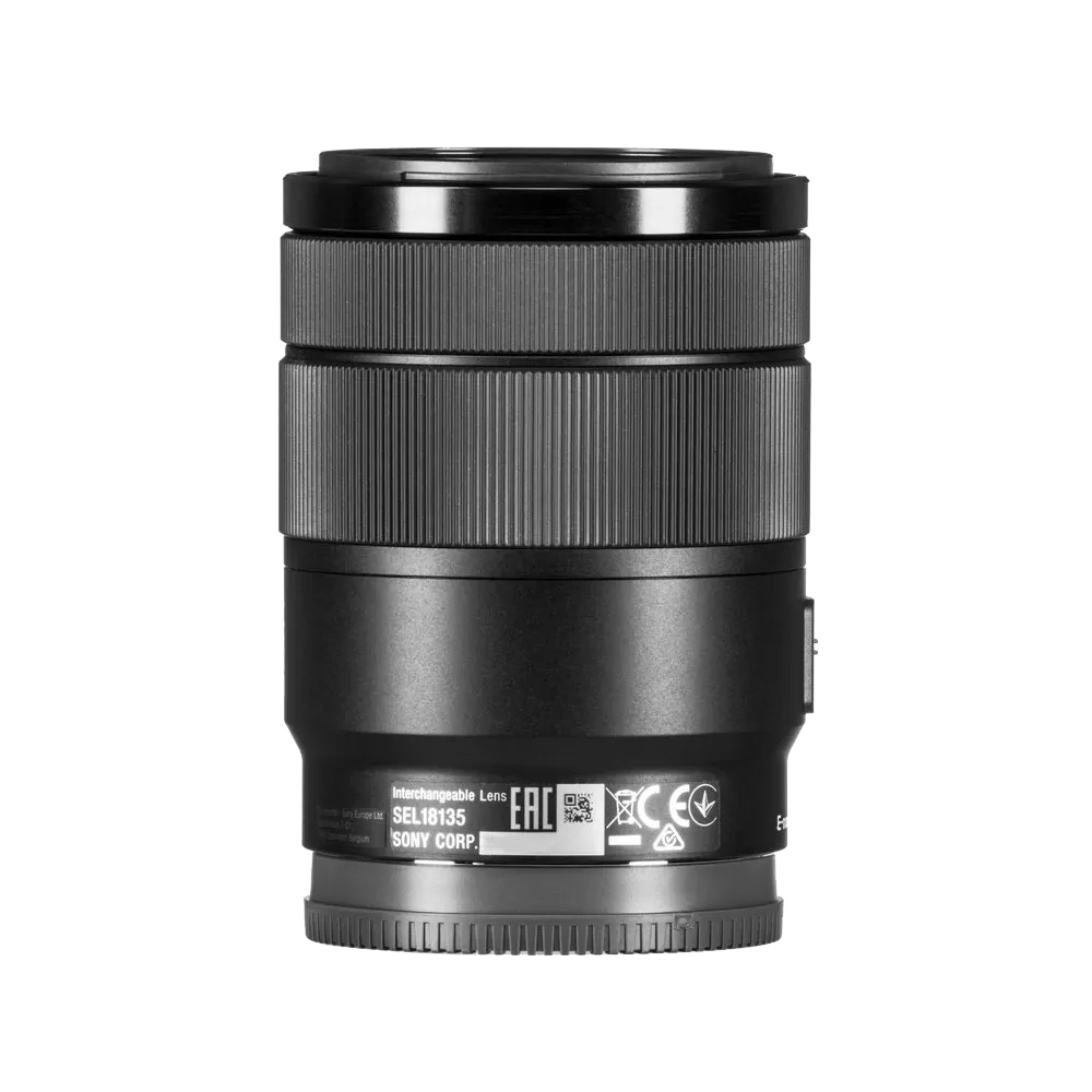 Объектив Sony E 18-135mm f/3.5-5.6 OSS