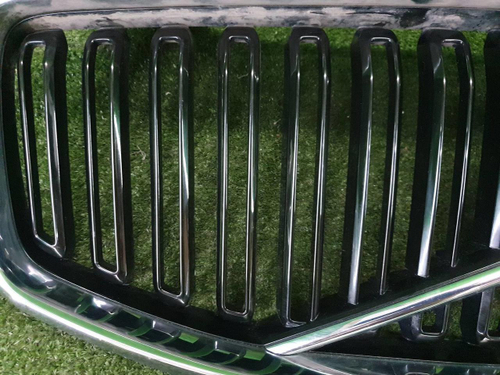 Решетка радиатора Volvo XC60 2 (2017-2021)