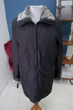 Куртка демисезонная 46 размер