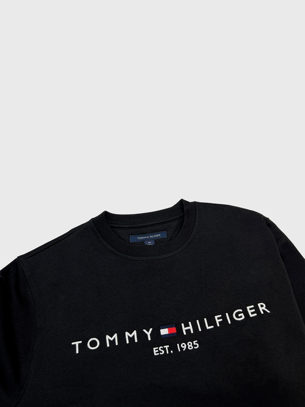 Свитшот Tommy Hilfiger Embroidered Tommy Logo Black