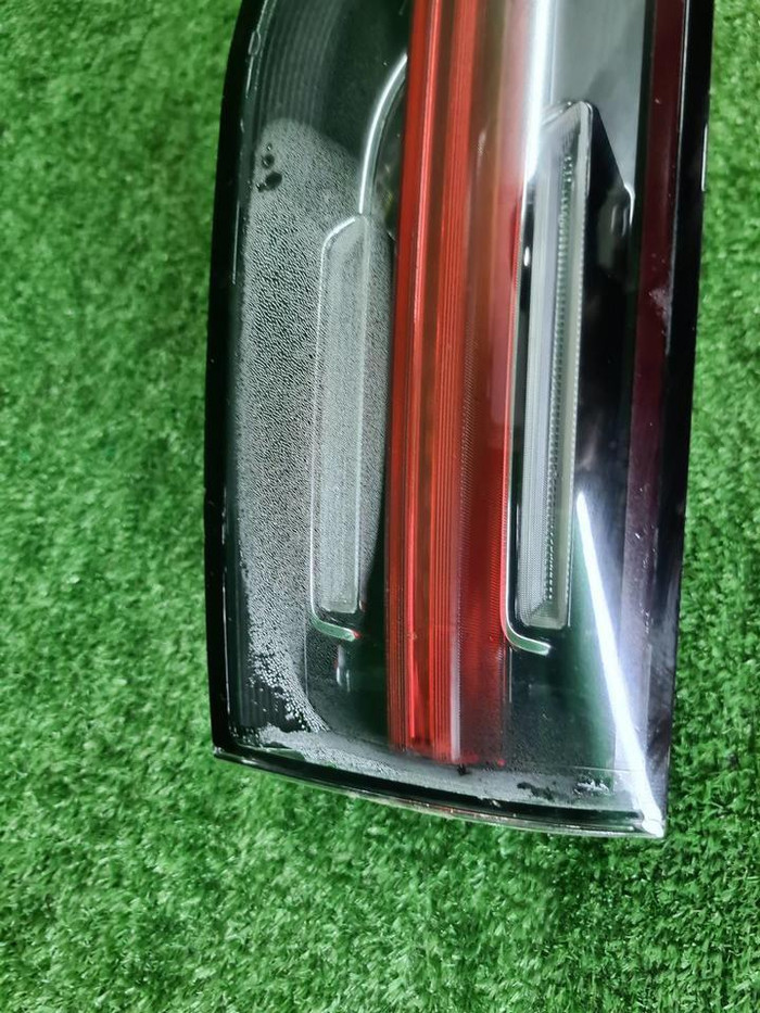 Фонарь крышки багажника Porsche Cayenne 3 (17-23)