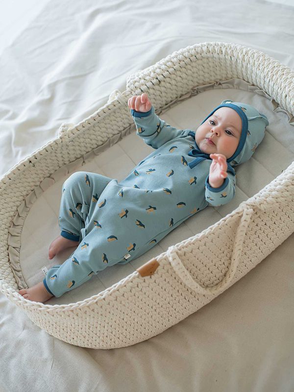 Слип с кнопками по шаговому шву 