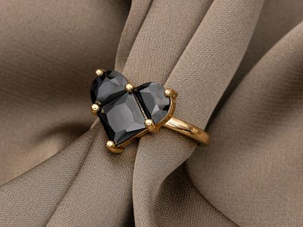 Кольцо Сердце 12,5мм, с черными кристаллами