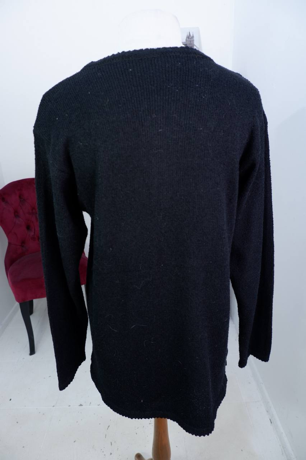 Джемпер с вышивкой, визуально 54 размер