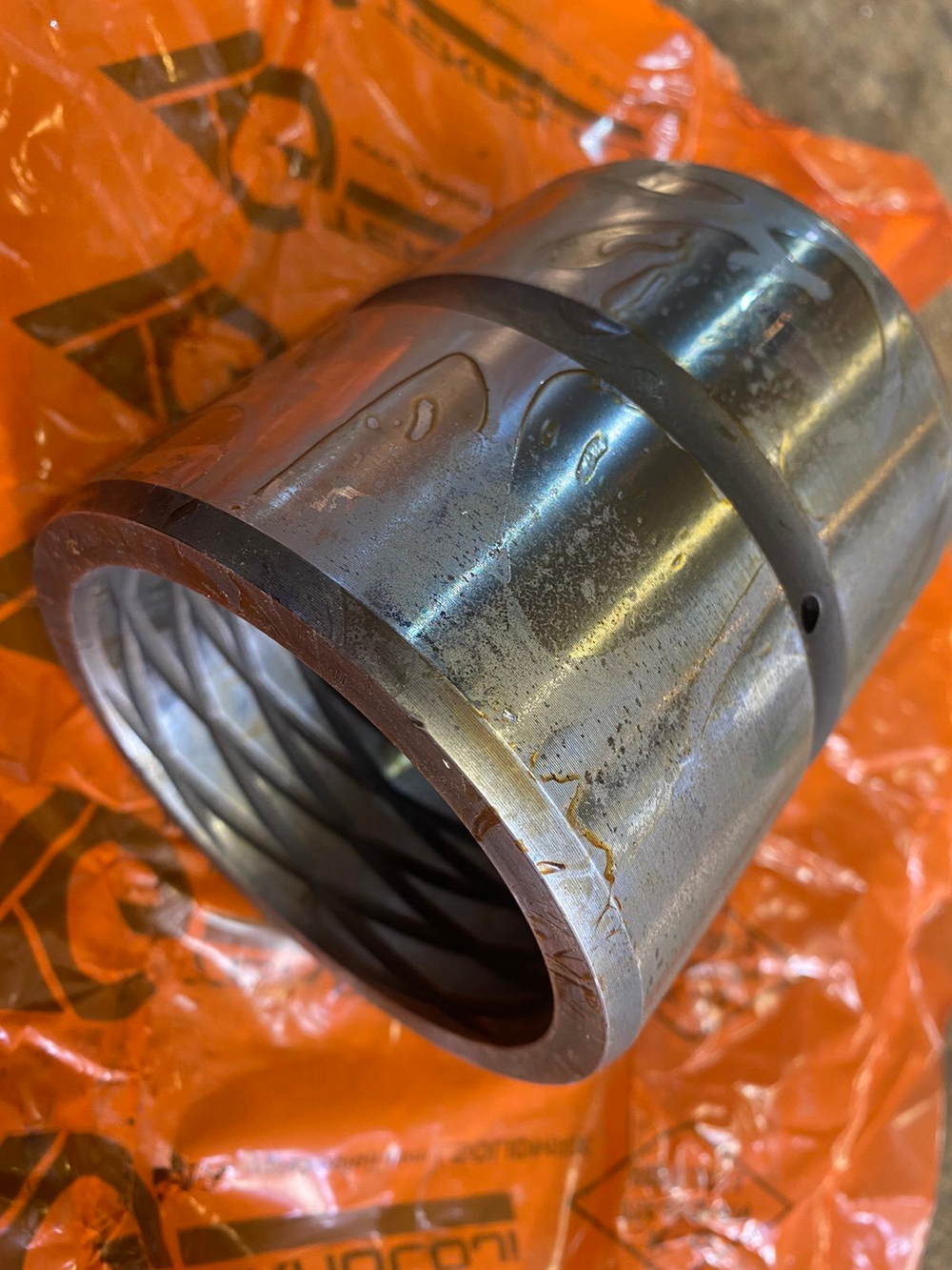 Втулка X124-803104