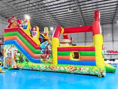 Коммерческий надувной батут с горкой «Добрая русская сказка», 8*4*5 м.