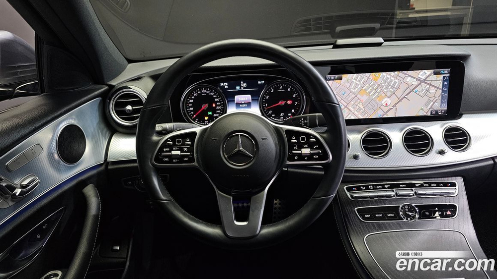 Mercedes-Benz E-Class W213 E250 Avangarde (12.2019)
