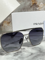 Солнечные очки Prada