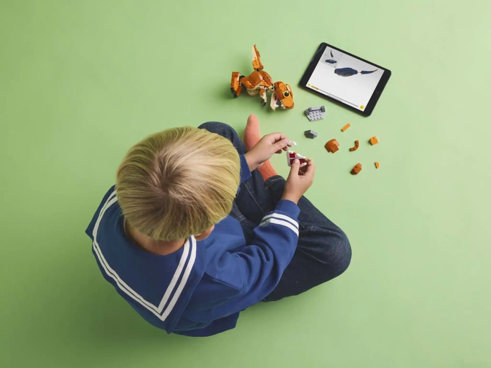 Конструктор LEGO Jurassic World 76967 Маленький поедатель: Тираннозавр Рекс