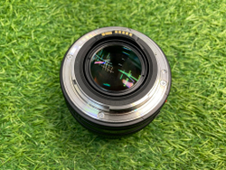 Canon EF 50mm 1.4 USM