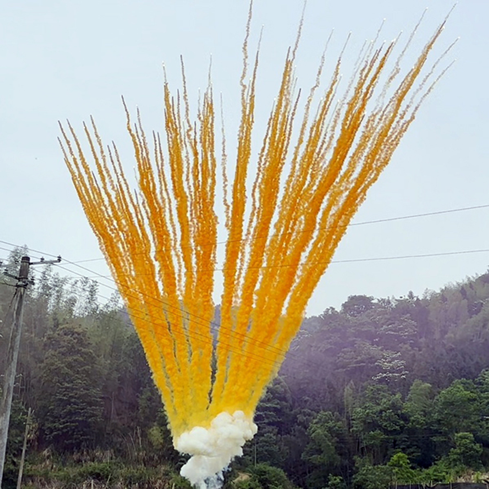 БСП3210012 Дневная веерная профессиональная батарея салютов "PIROFF Fireworks" (1,25" х 100 залпов)