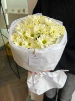 Букет из хризантемы в кремовом оттенке