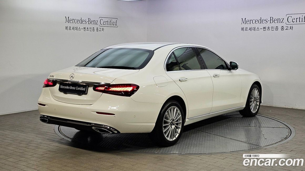 Mercedes-Benz E-Class W213 E250 Exclusive (09.2023)