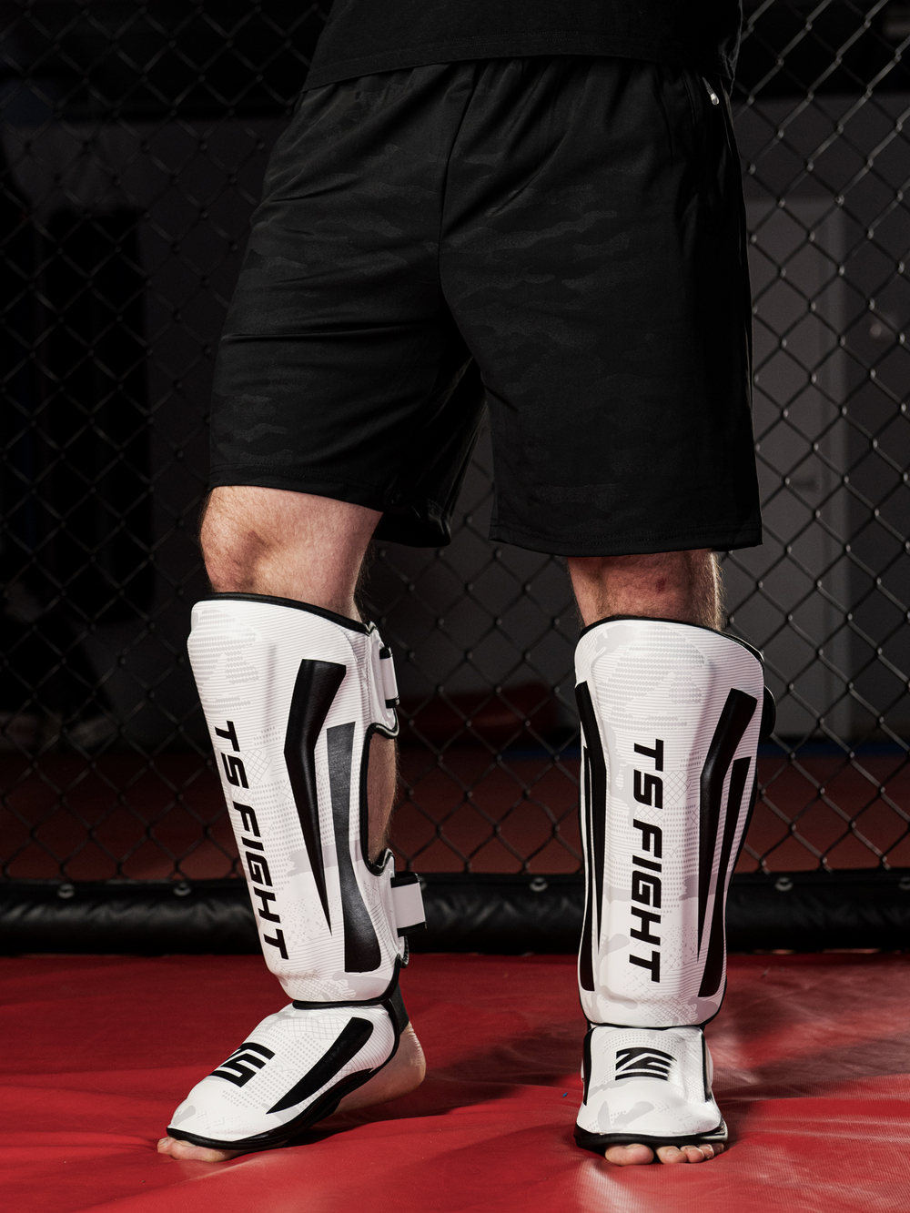 Защита голени и стопы Tomorrow Star Fury White Black