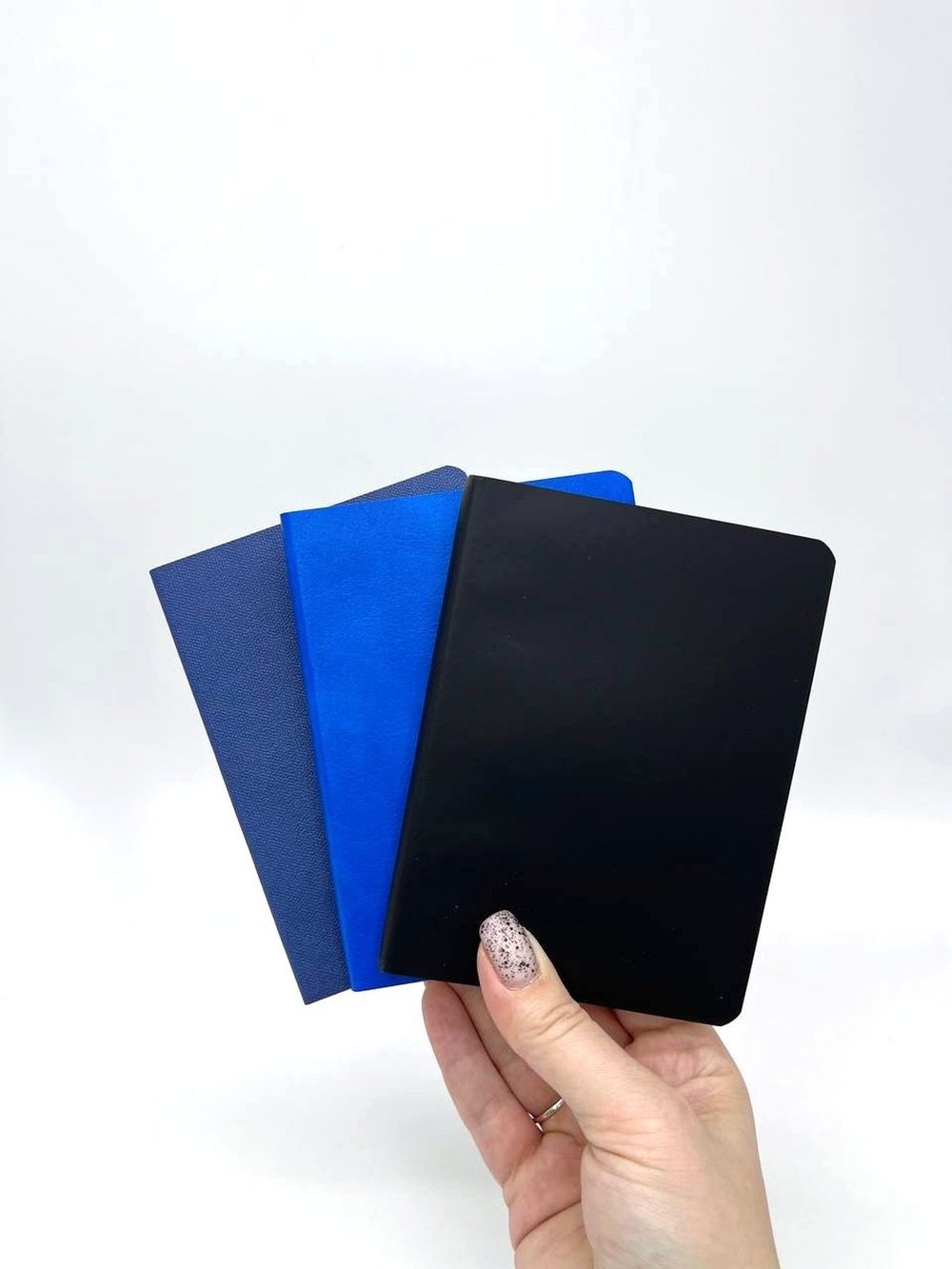 Набор 3 блокнота 88л (138*102мм) лин. графит, ярко синий, т.синий (5447-12)