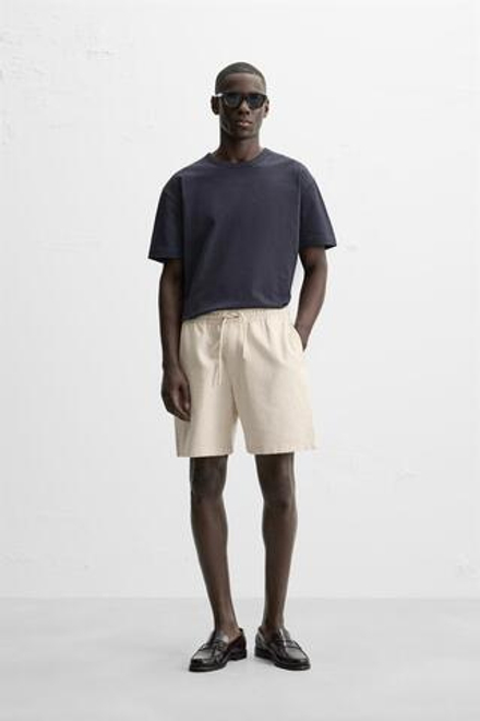 ZARA ШОРТЫ REGULAR FIT ИЗ РЕЛЬЕФНОЙ ТКАНИ, СВЕТЛО-БЕЖЕВЫЙ