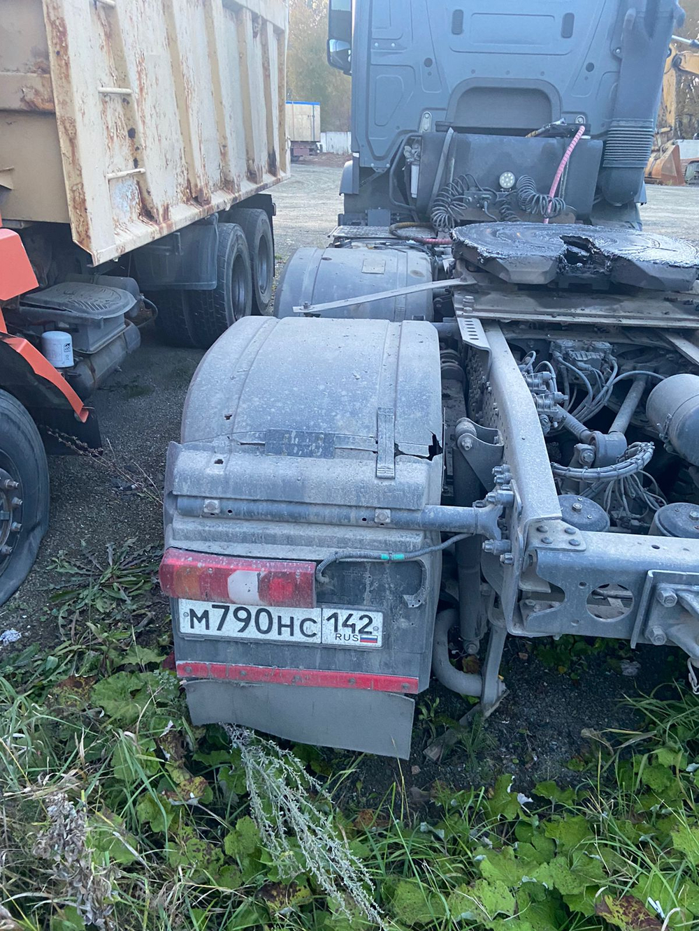 Mercedes-Benz AROCS 6x4 Седельный тягач 3348S AT (Дизельный, 12,8 л, 476 л.с., АТ)