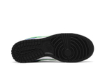 Кроссовки Nike Dunk Low "Green Strike" (Женская размерная сетка)