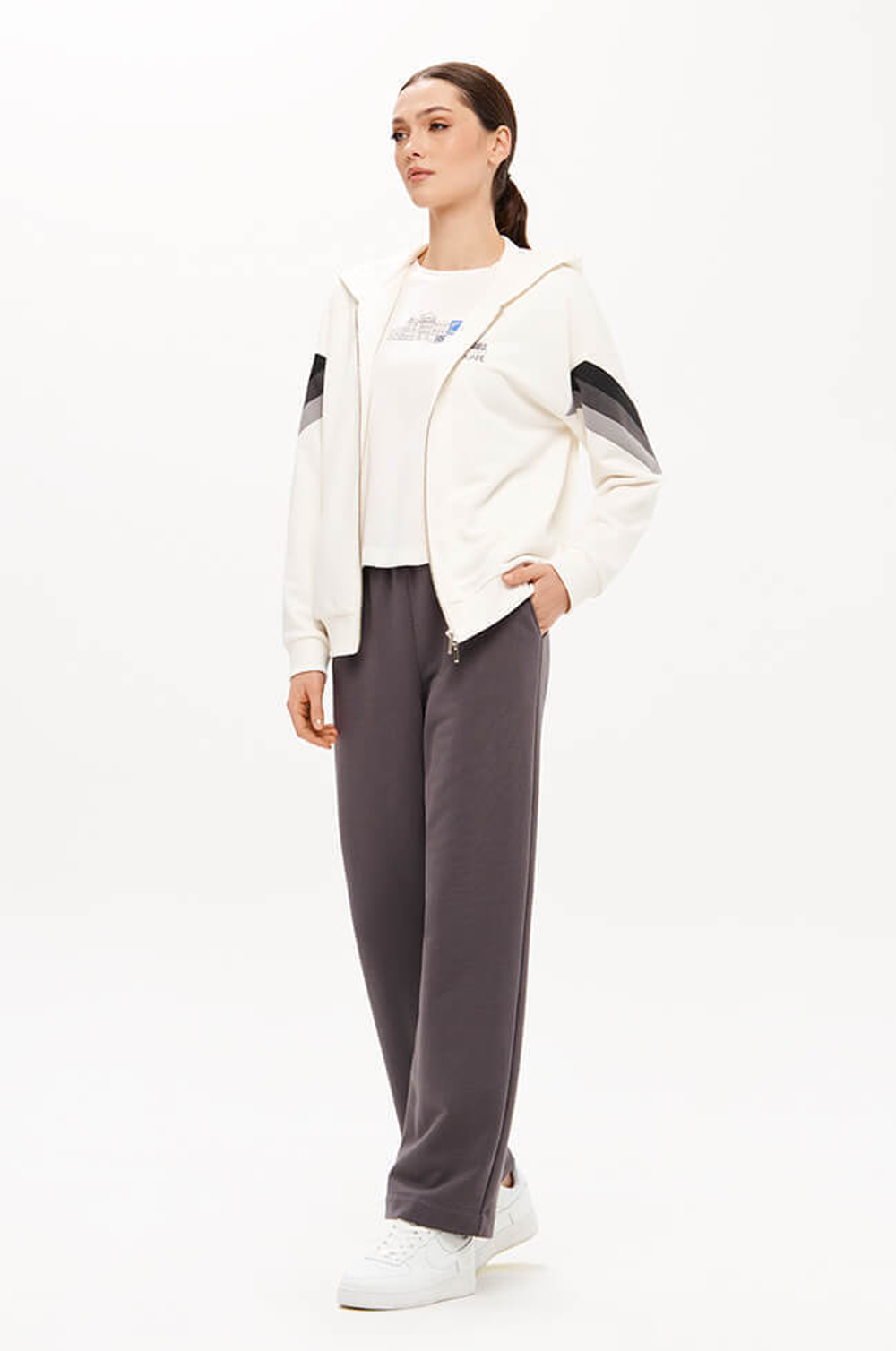 1943 Толстовка женская (молочный)