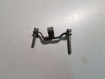 крепление троса сцепления Yamaha Dragstar 400 XVS400 22U-15441-01-00