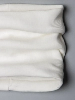 Шапка детская со снудом на осень