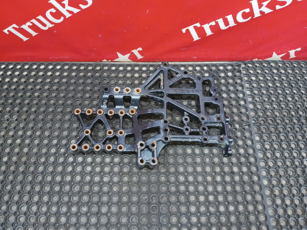 Кронштейн рессоры передней левый 2023г