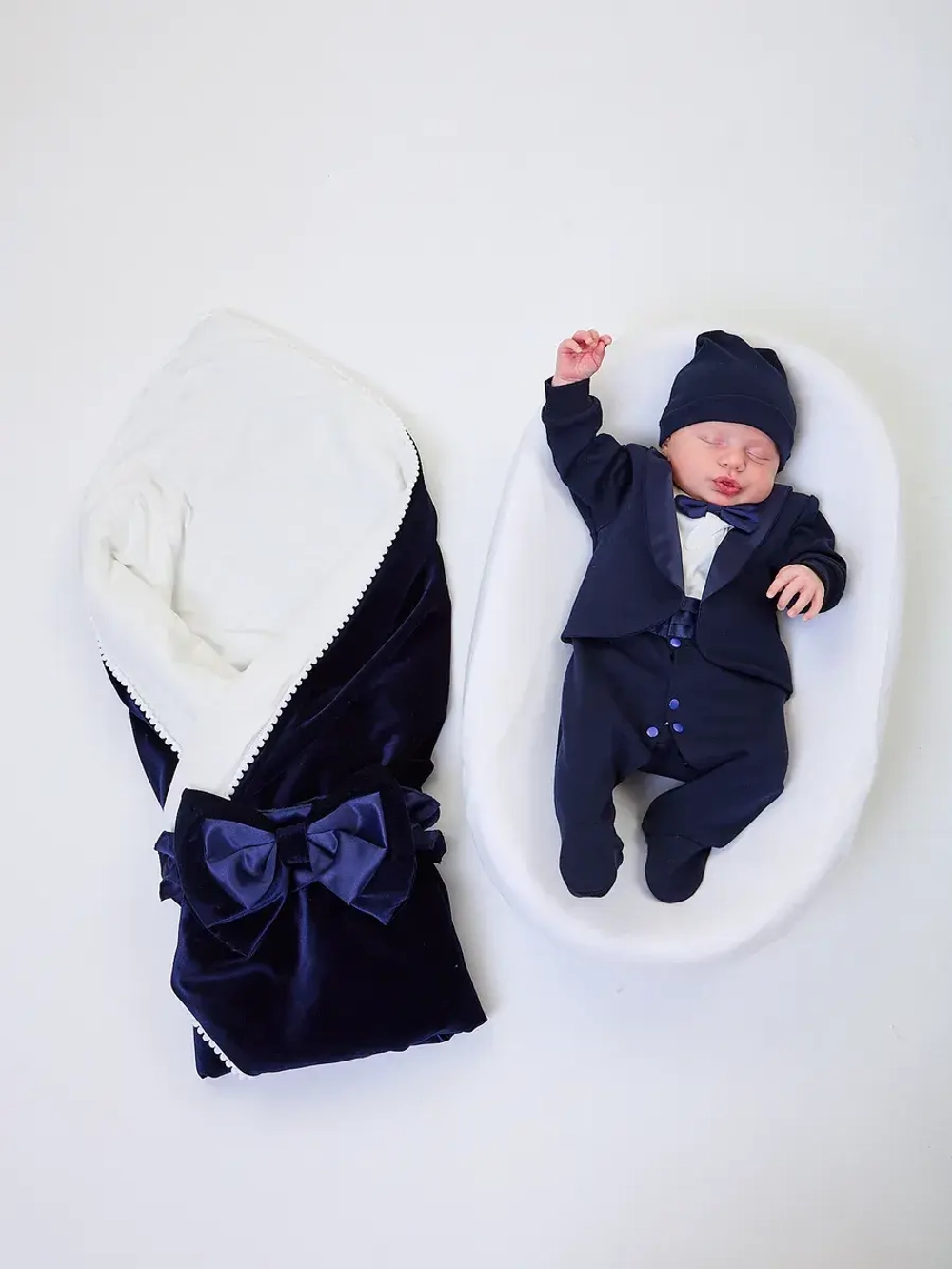 Конверт на выписку с костюмом летний